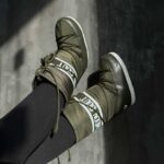 بوت MOON BOOT کد 140339