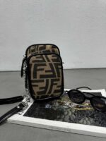 کیف موبایلی طرحدار کد 280288 - Image 4