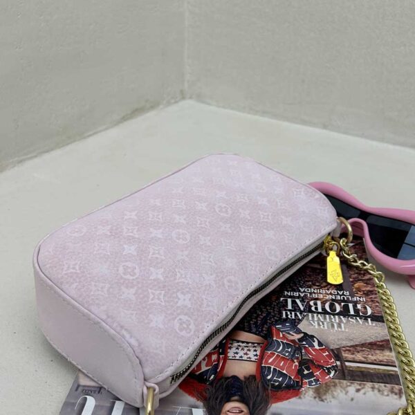 کیف ساده LV کد 280297