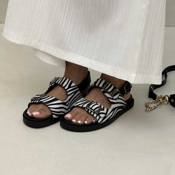 صندل سگک دار ZEBRA کد 140722
