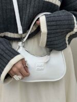 کیف هلالی MIU MIU کد 280427 - Image 11