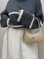 کیف هلالی MIU MIU کد 280427 - Image 13
