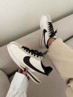 کتونی NIKE CORTEZ کد 140946 - Image 13
