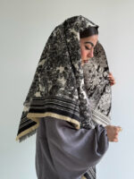 روسری طرحدار 3 گوش کد 310668 - Image 4