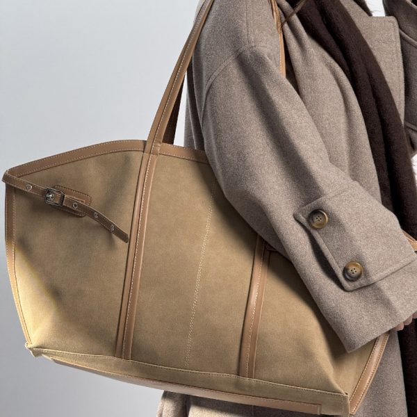 ساک دستی سگک دار کد 280473