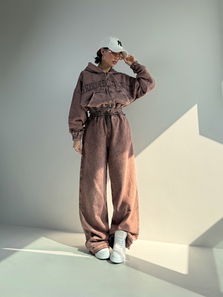 IMG_6945 ست سوییشرت و شلوار BAD GIRL کد 160847 - Image 8