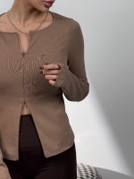 بلوز زیپ وسط کد 180556 - Image 2