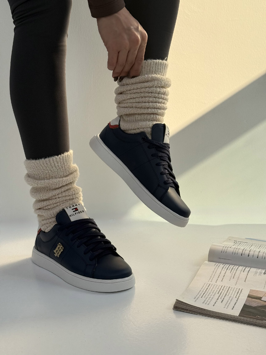 IMG_1845 ونس TOMMY کد 141145 - Image 1