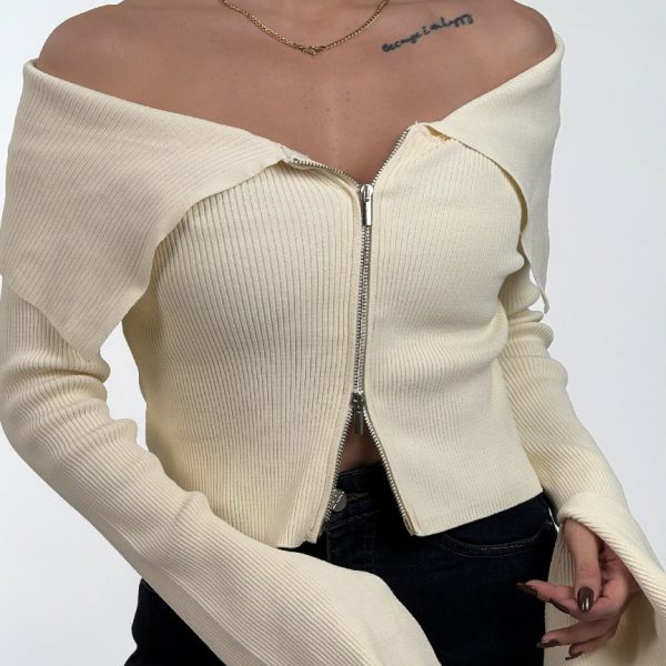 بلوز کشبافت نیم هودی کد 180559