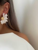 گوشواره میناکاری آفتاب گردون کد 310732