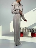 ست سوییشرت و شلوار OYSHO کد 160839 - Image 4