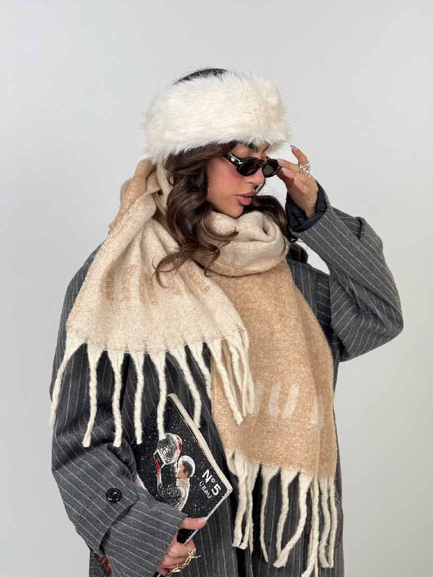 IMG_7189 شال بگ MIU MIU کد 310752 - Image 1