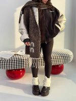 سوییشرت مخمل ترکیبی کد 201030 - Image 3