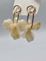 گوشواره گل دار کد 310906 - Image 3